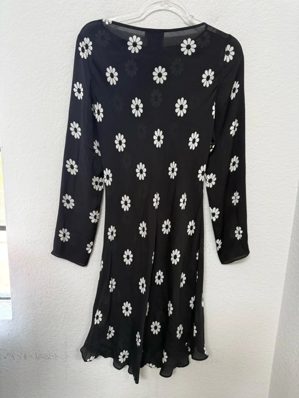Realisation Par Cosima Dress Black Floral Daisy Size Large - Picture 3 of 5